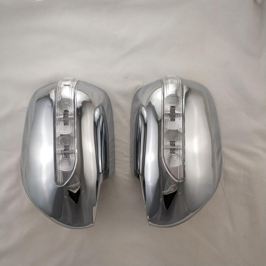 Carbon Fiber Rearview Mirror Cover with Light for 03-09 Prado 2700