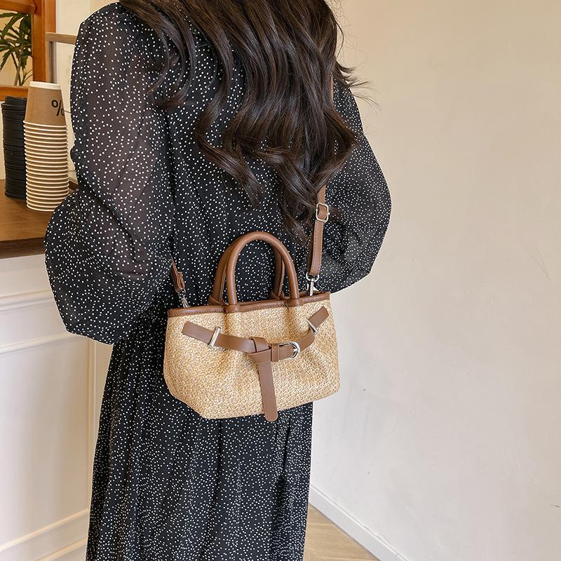 Female Messenger Bag Seaside Vacation Simple Casual Woven Bag Summer New Tote Beach Bag