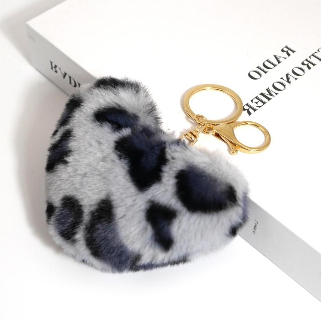 Heart-shaped Peach Faux Fur Keychain - 10cm Plush Pendant for Bags, Cars, and Accessories