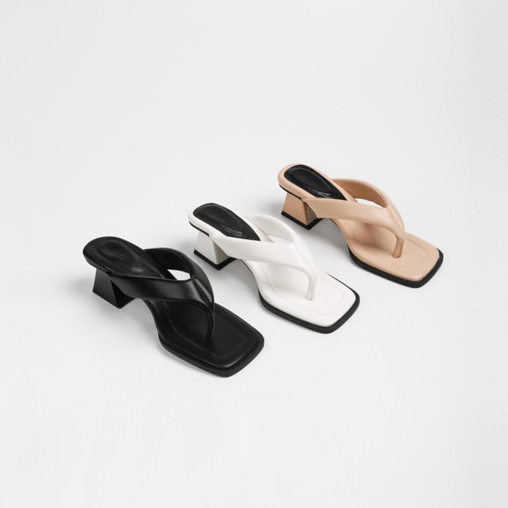 Fashion 2025 Summer New Square Toe Sandals for Women's Outdoor Wear Niche Style for Lazy People High-heeled Flip Flops Women