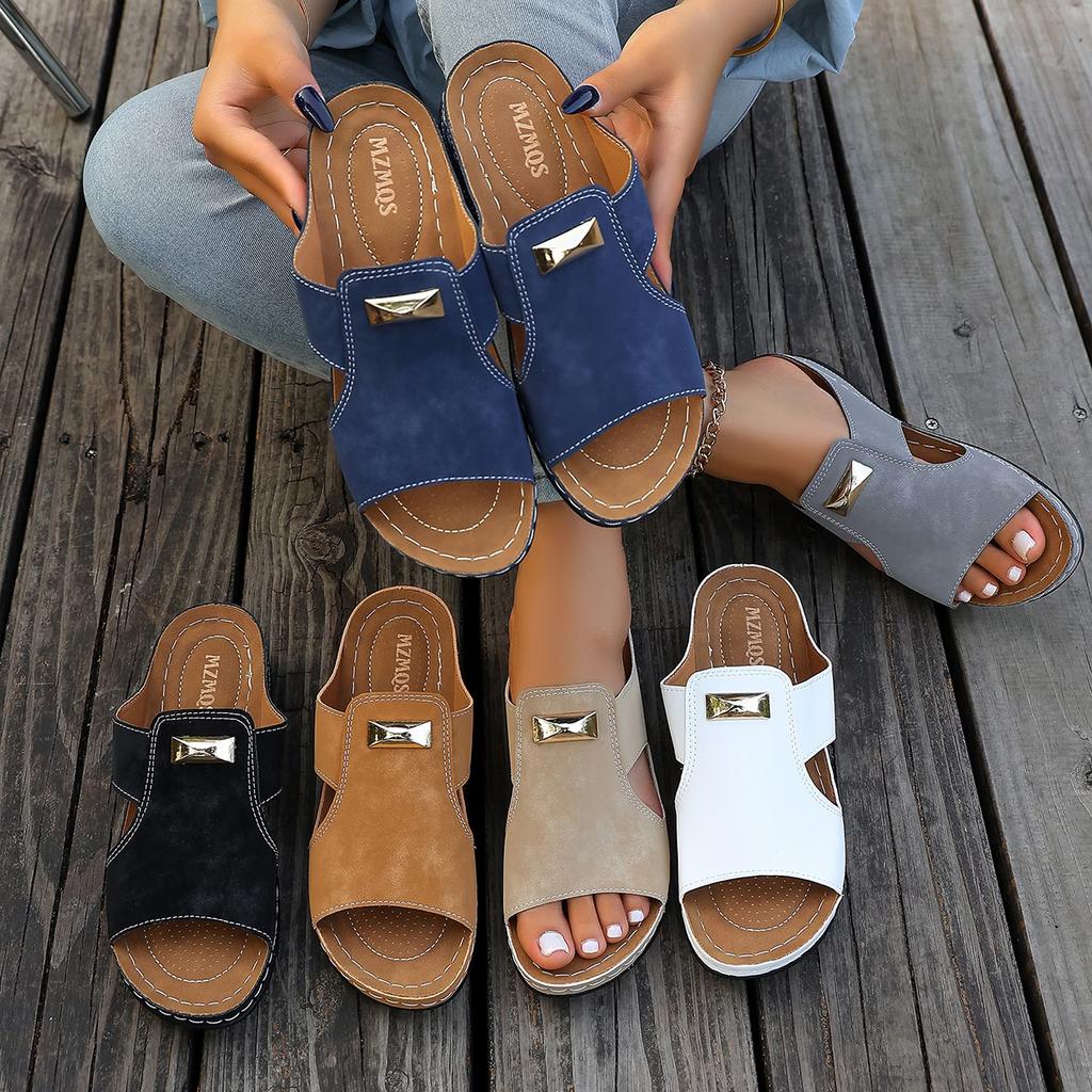 Women'S Wedge Heel Sandals Comfortable One-Strap Sandals Metal Decoration Casual Thick-Soled Slippers Versatile Casual Wedge Heel Slippers