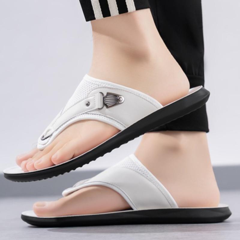 Men's Slippers High Quality Leather Sandals 2025 Summer New Men's Flip Flops Outdoor Casual Beach Slippers for Men Flat Sandals