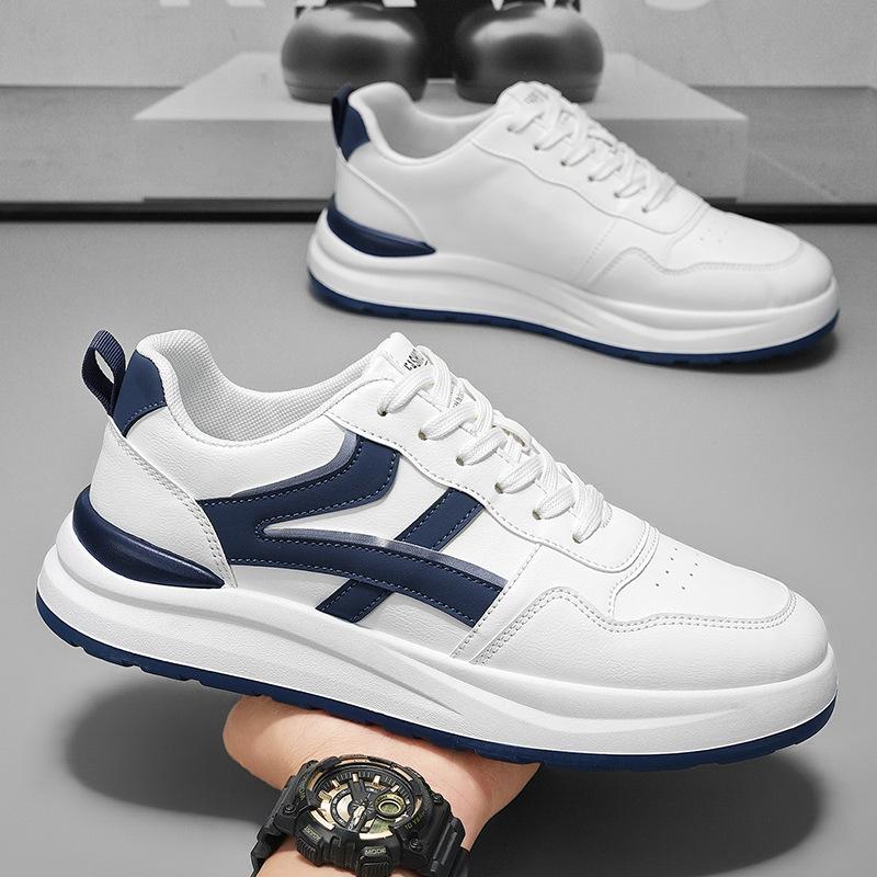 

Маленькие белые туфли мужские 2025 года, новые популярные летние дышащие спортивные и повседневные кожаные туфли, универсальные туфли с одной педалью и мягкой подошвой 39