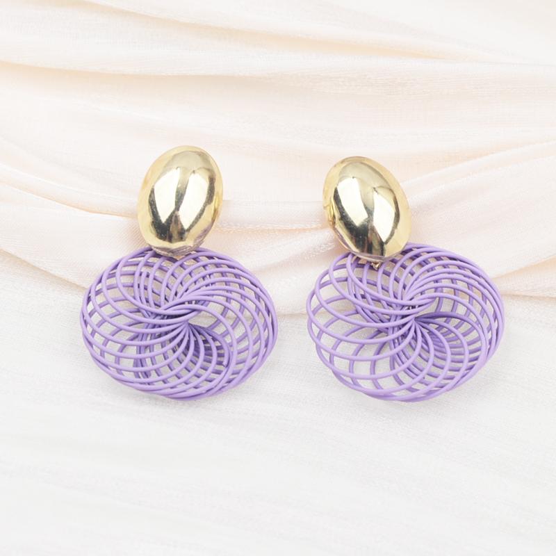Retro Twist Weaving Hollow Mesh Dangle Earrings for Women Golden Metal Beans Shape Drop Earrings Geometry Round Color Jewelry