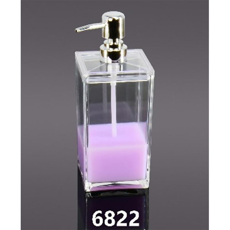 

Большая бутылка жидкого мыла для мытья рук