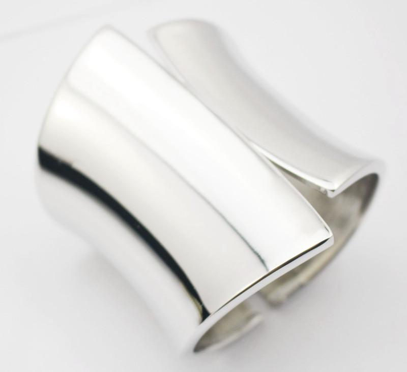 1PCS Wide Asymmetric Indian Style Cuff Bangle Polished Silver Color Alloy Irregular Jewelry