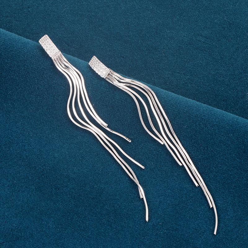 Elegant S925 Sterling Silver Snake Bone Tassel Earrings - Versatile, Exquisite Cool Design for Women, Perfect for Clubbing and Nightlife.