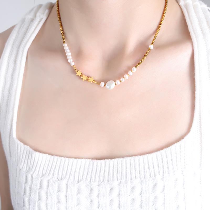 Qiong Yao Freshwater Pearl & Star Pendant Necklace for Women - Titanium Steel Choker