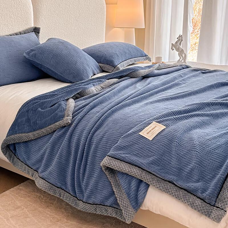 Silná mléčná sametová flanelová deka