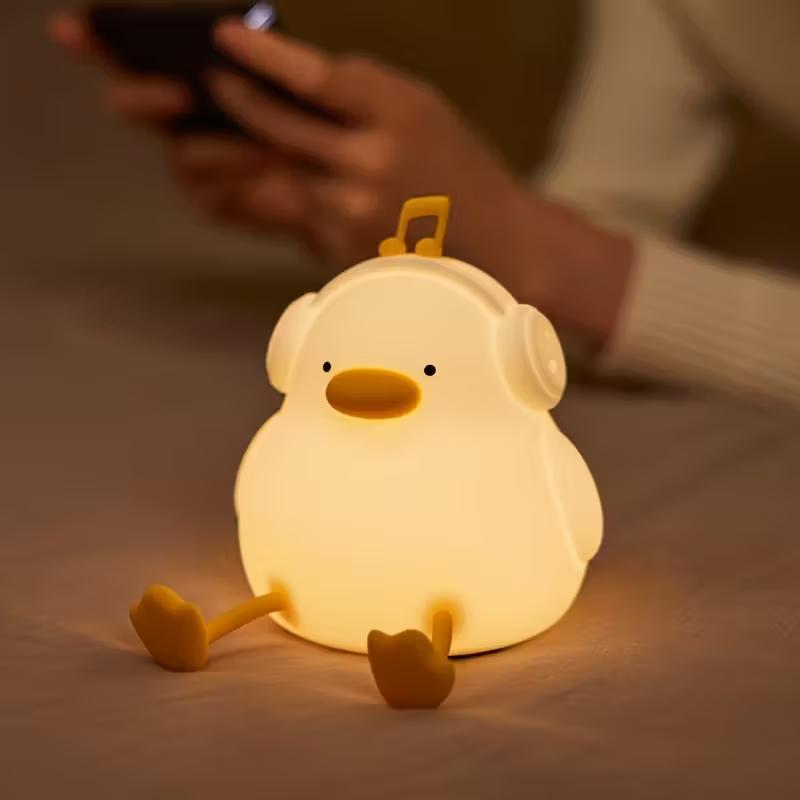 Happy Duck Silicone Night Light, USB Rechargeable, Three-Level Adjustable Brightness, Timer Function, Decorative Light, Suitable
