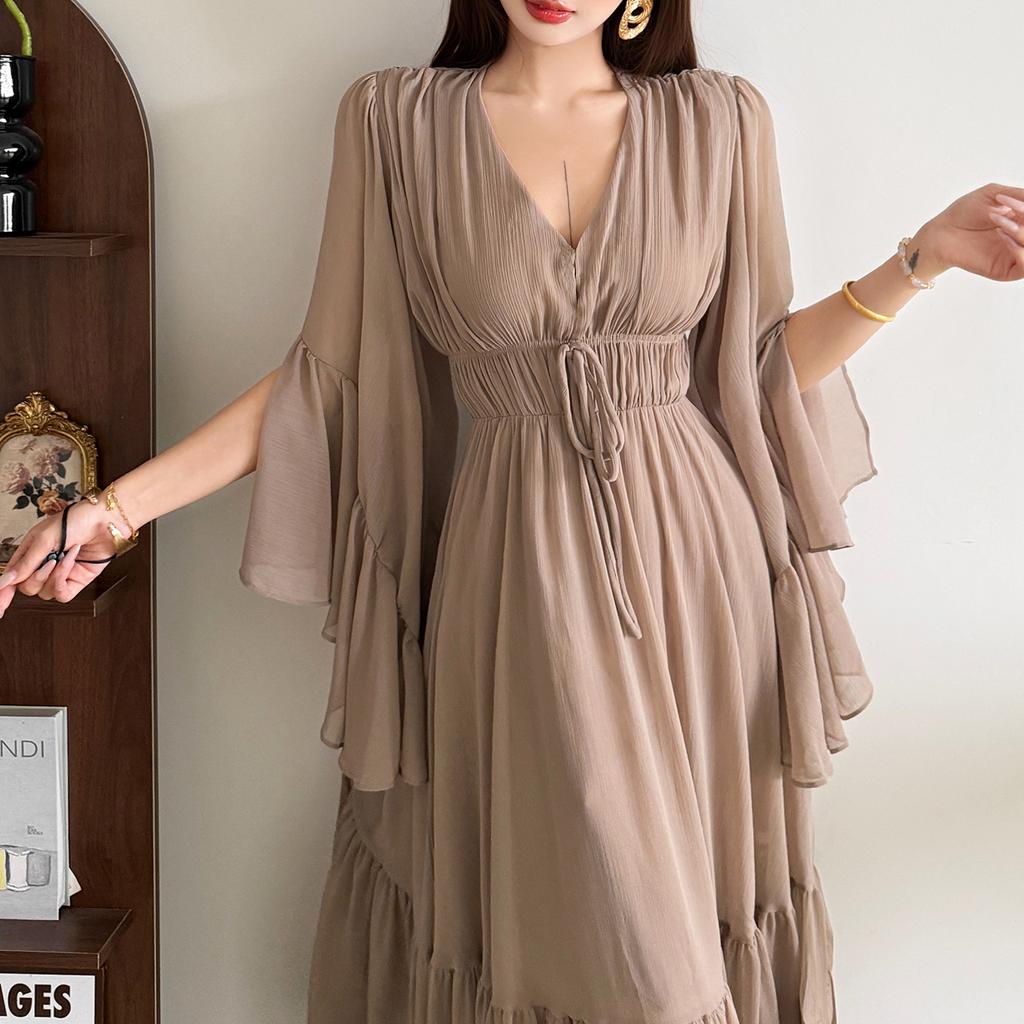 Light luxury 2026 summer new simple high-end fashion casual solid color irregular V-neck sexy dress women