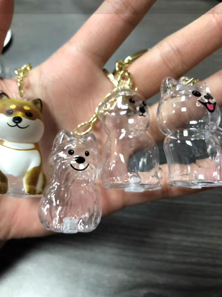 1pc Pet Breed Design Pet Hair Storage Keychain, Dog Breed Keychain Keepsake, Multifunctional Pet Memorial Pendant, Hair Storage