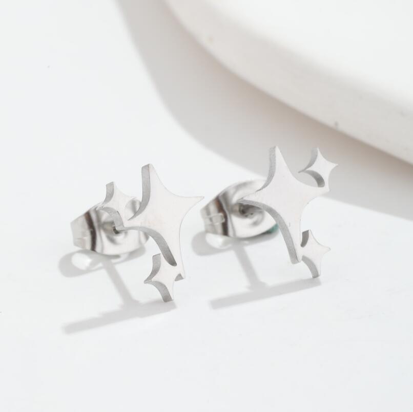 Korean Style Winter Gift Set: Women's Cartoon Boots, Geometric Earrings, and Fashion Hat