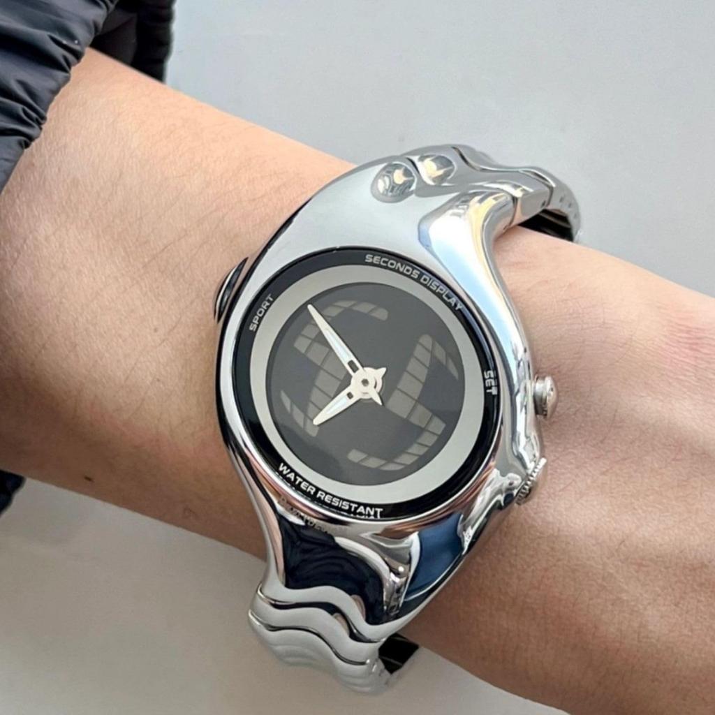 BENLYDESIGN Men's Digital Watch, Y2K Style, Retro Big Tick Display, Stainless Steel, Metal, Unisex, Stylish Gift, GL570