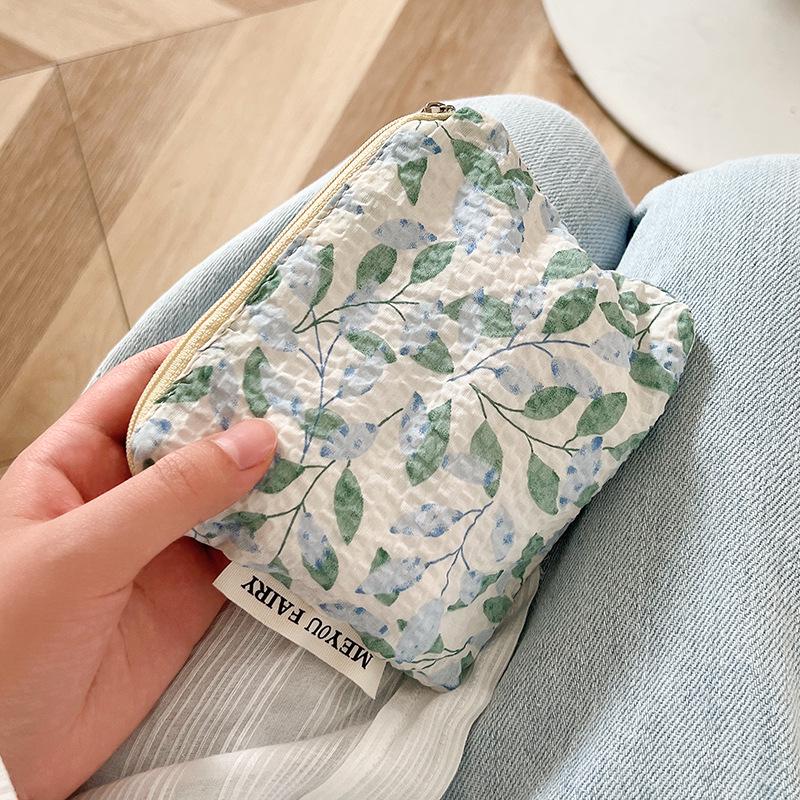 2022 Floral Coin Purse & Card Holder - Compact Lipstick Storage Wallet for Women