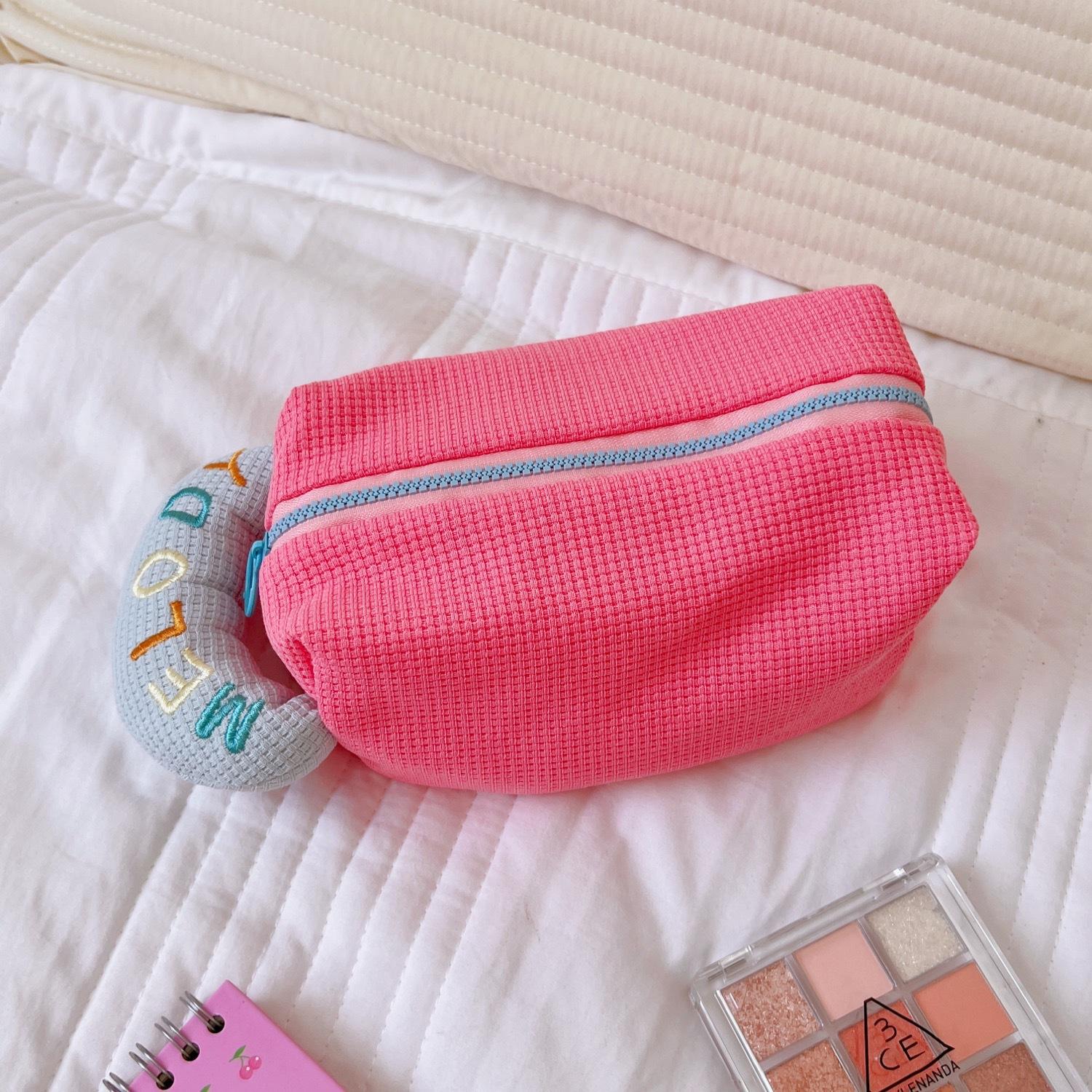 

Macaron pencil case Student large-capacity fabric stationery bag Simple contrasting color Pencil case Stationery case