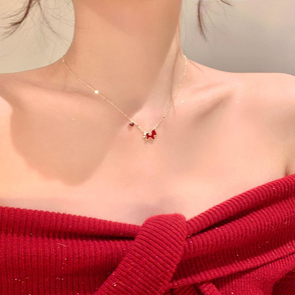 Zodiac Red Pony Necklace Fashion New Year Collarbone Chain Creative Horse Pendant Necklace Woman