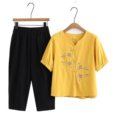 Σετ Γυναικείων Ρούχων Μεγάλα Μεγέθη Λεπτό Βαμβακερό Καλοκαιρινό Σετ Κοντομάνικη Μπλούζα με Κεντητό Φλοράλ Σχέδιο και Παντελόνι με Ελαστική Μέση