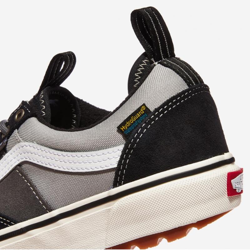 Vans Mte Old School Waterproof   Black Pewter White Vn000cvnbh4 Black Pewter White