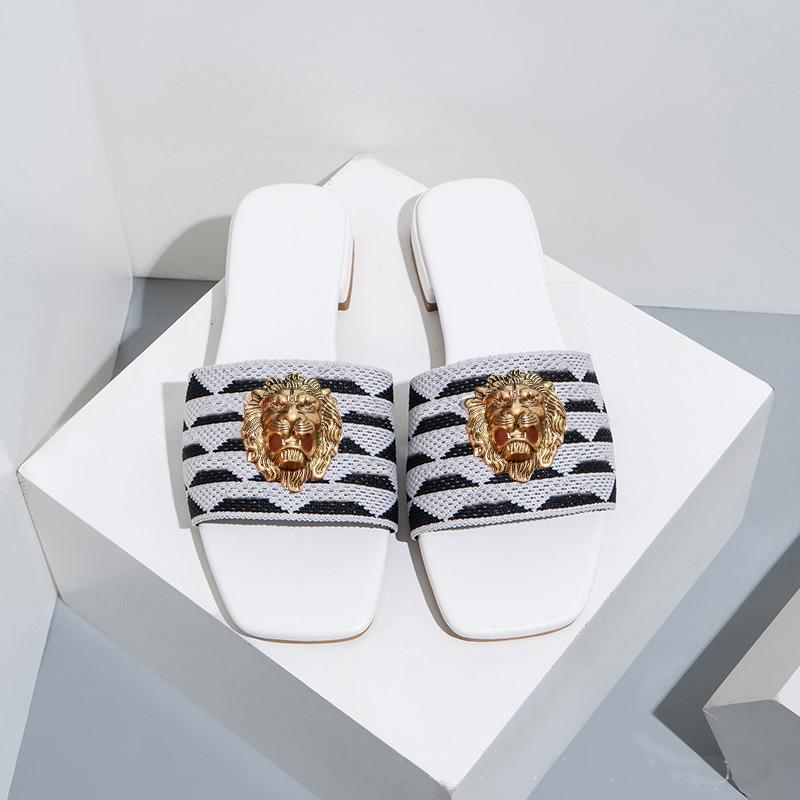 New Women's Embroidered Low Heels Slippers Europe and the United States Large Size Square Head Sandals Leather Shoes