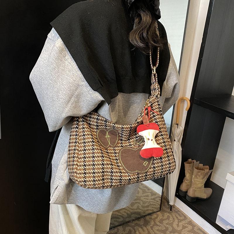 Vintage woolen bag 2025 new embossed letter double-sided shopping bag contrasting color striped underarm shoulder bag