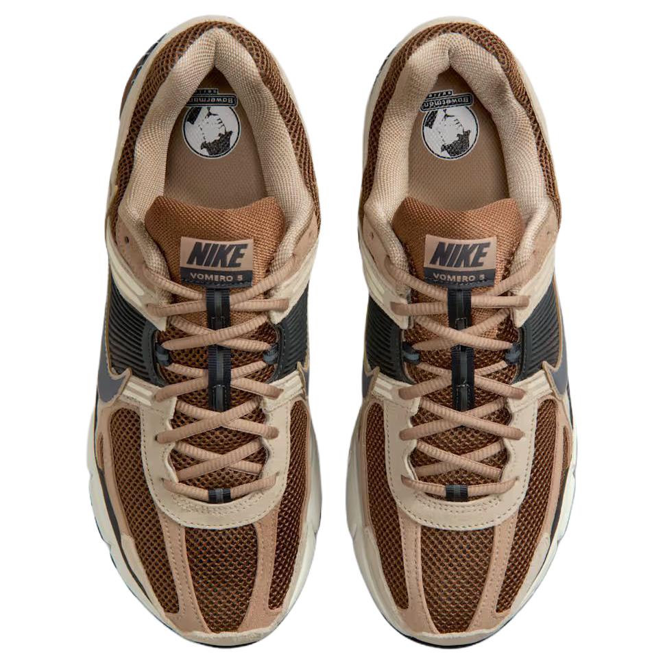 Nike Air Zoom Vomero 5 Helles British Tan Khaki Herren Sneaker British-Khaki Leinen Dunkelgrau HF1553-202