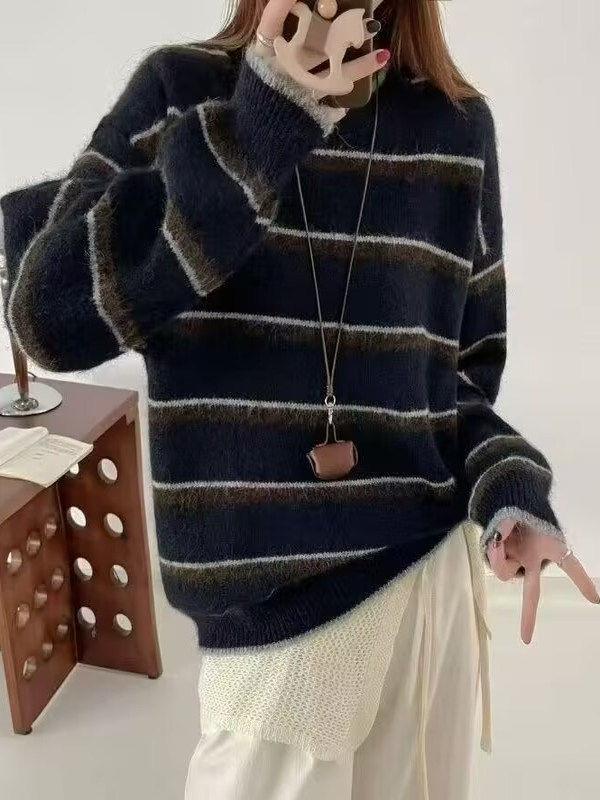Women's Retro Color Block Striped Sweater: Round Neck, Loose Fit, Long Sleeve Knitwear for Autumn/Winter.