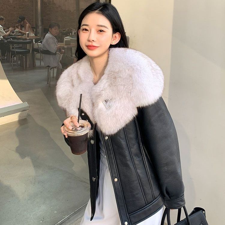 Winter New Fur Integrated Imitation Fox Fur Imitation Fur Navy Collar Fashion Thermal Jacket Women's Locomotive Coat