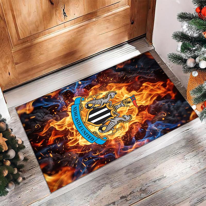 Tappeto in Velluto di Cristallo con Stampa di Calcio del Newcastle United, Comodo Assorbente d'Acqua Antiscivolo Tappeto per Pavimento Interno