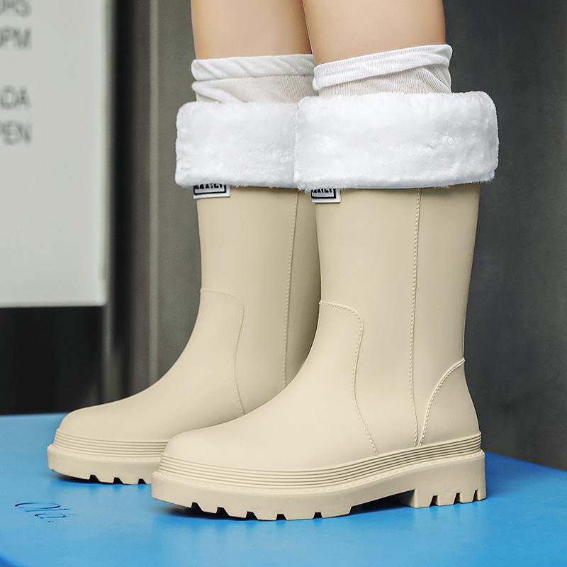 New medium tube rain shoes, women's non-slip water shoes, fashion water boots, thick-soled rain boots and velvet work rubber shoes
