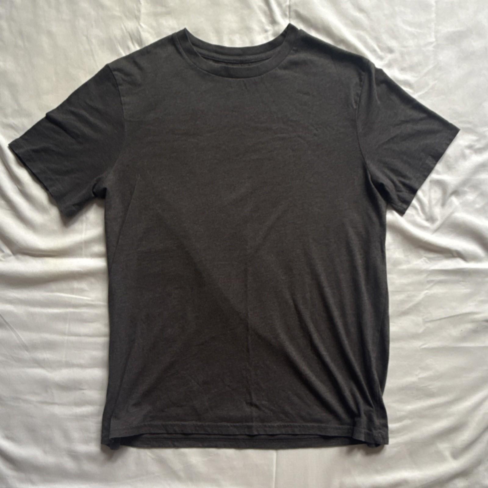 

SuperSoft Ultimate Tee Dark Gray L Men s Short Sleeve Lightweight Cotton T-Shirt S разноцветный