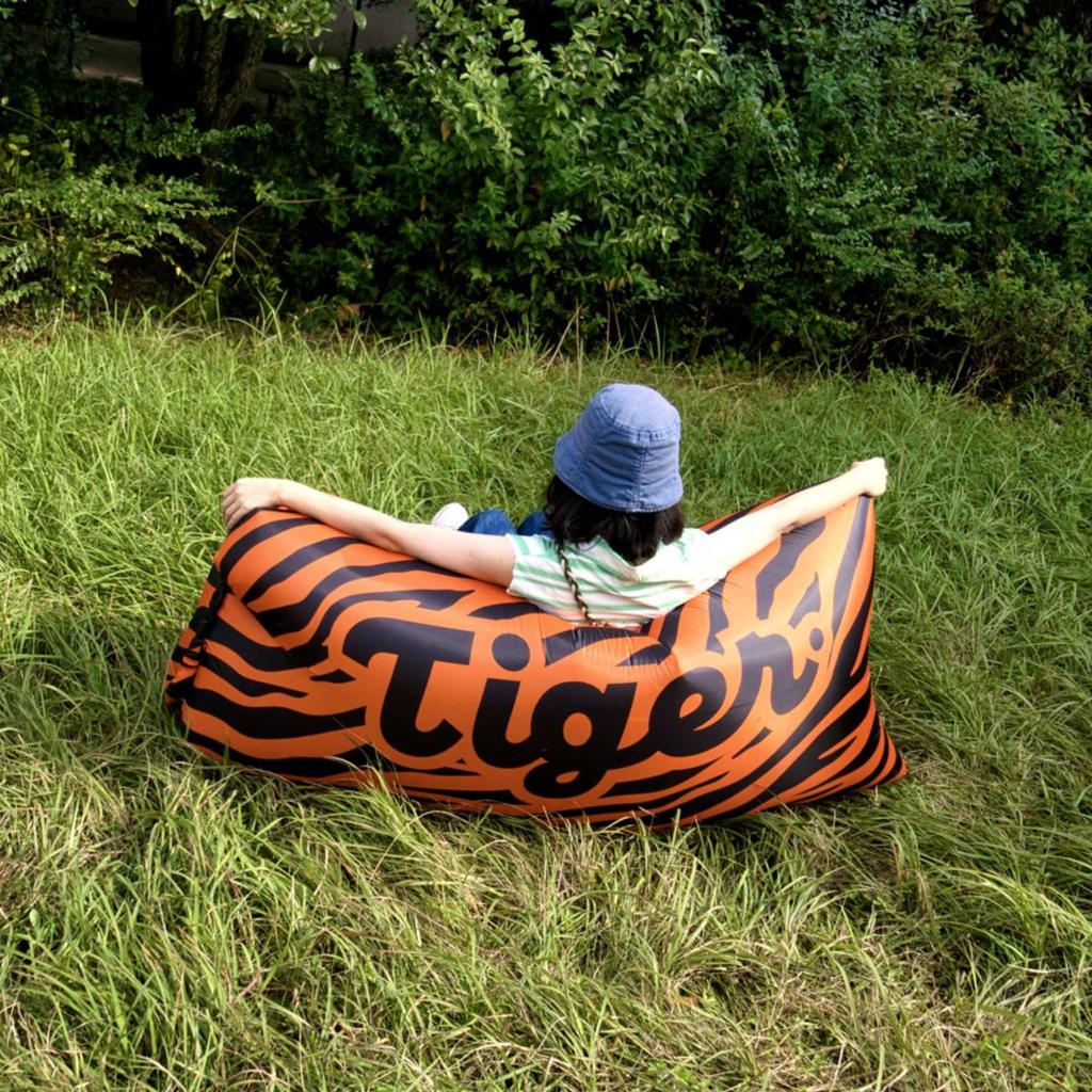 Portable Inflatable Sofa Bed for Outdoor Camping & Beach Lounging