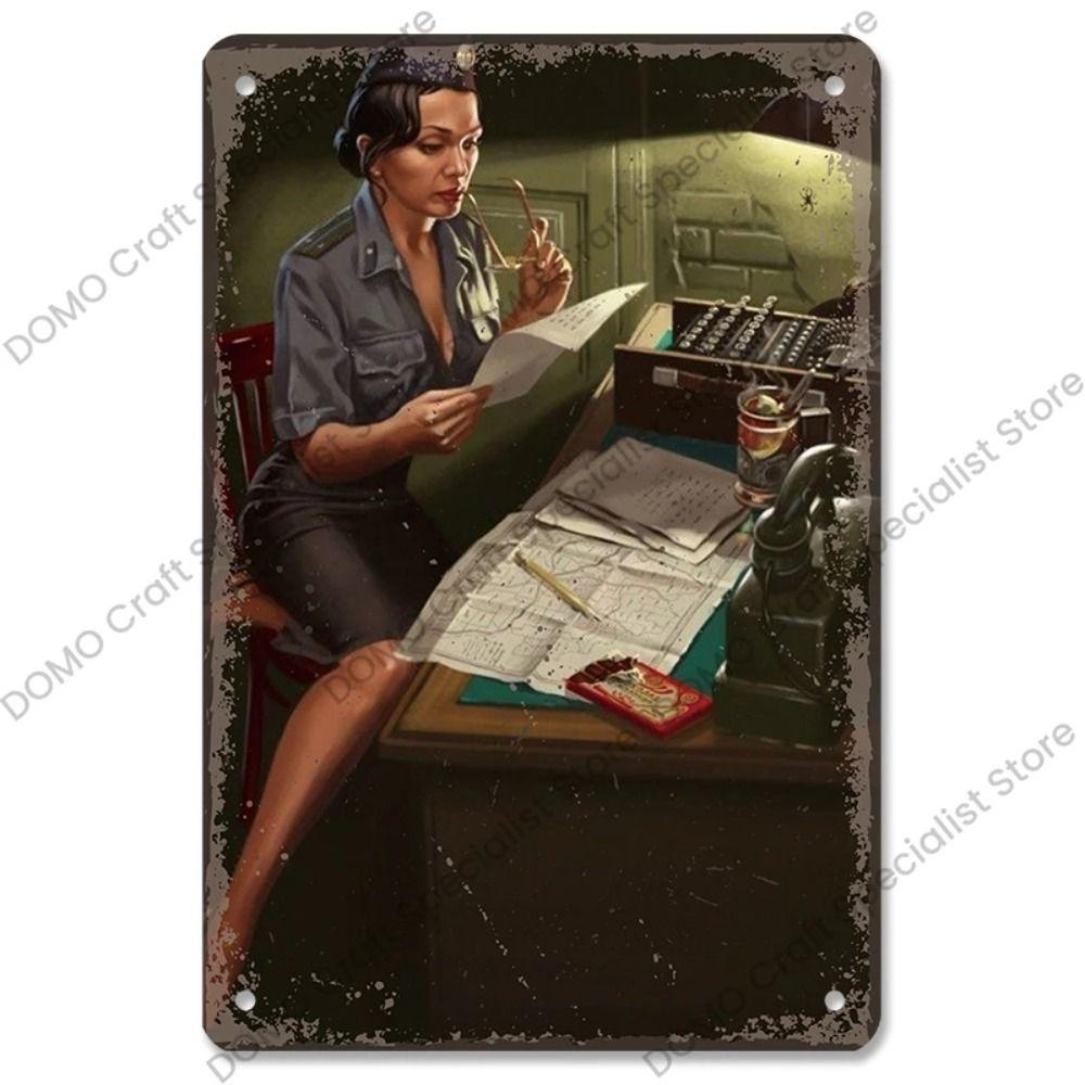 Metallplatta för flickor i interiör från Pinup-postern