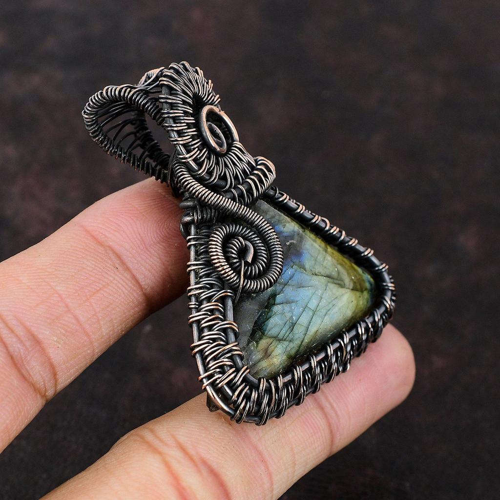 Labradorite Pendant Copper Wire Wrapped Pendant Handmade Jewelry Gemstone Pendant Copper Jewelry Unique Pendant Labradorite Pendant Jewelry