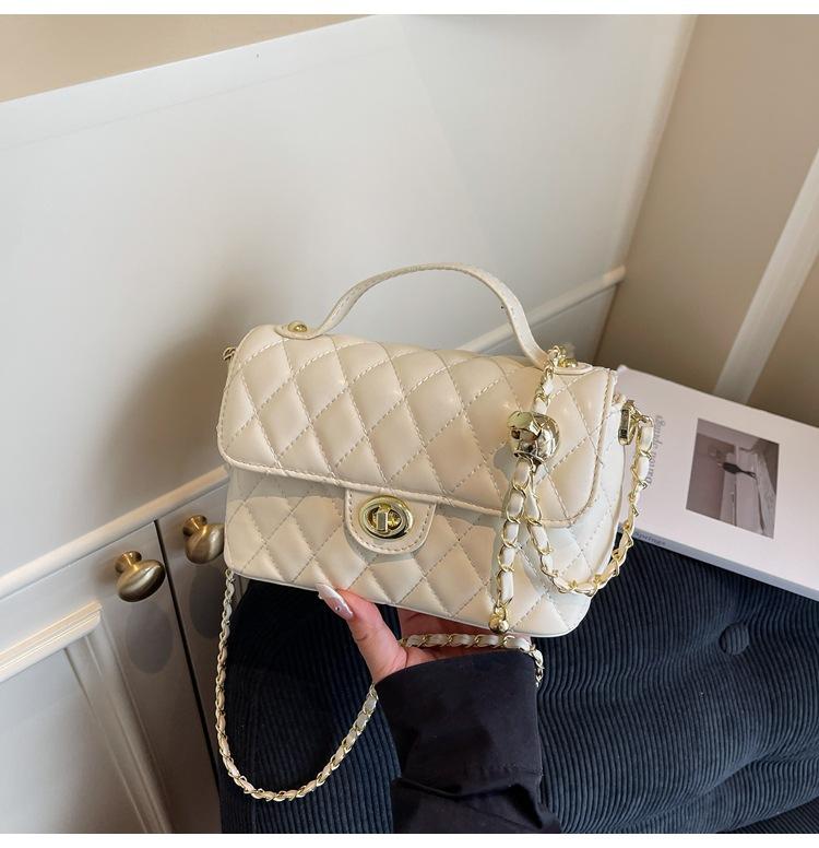 Women's bag 2025 new fashionable and versatile high-end shoulder messenger bag small fragrant wind diamond chain portable small square bag