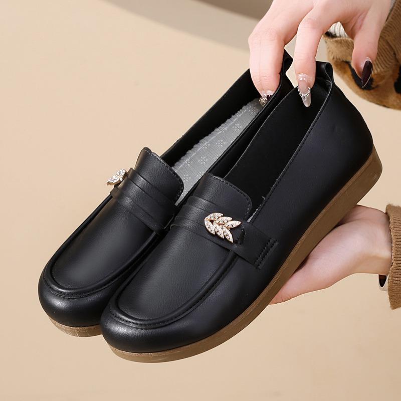 New Beijing cloth shoes women's single shoes breathable comfortable soft sole women's shoes work shoes casual shoes