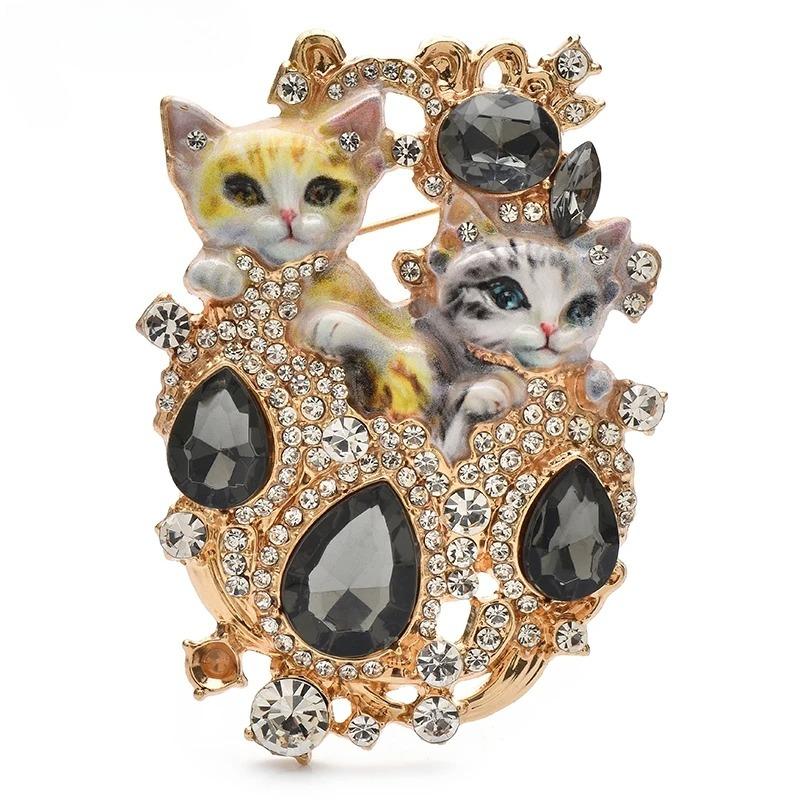 

Lovely Cats Brooch Pins Enamel Royal Style Pets Lapel for Women s Clothes Badge Gifts чорний