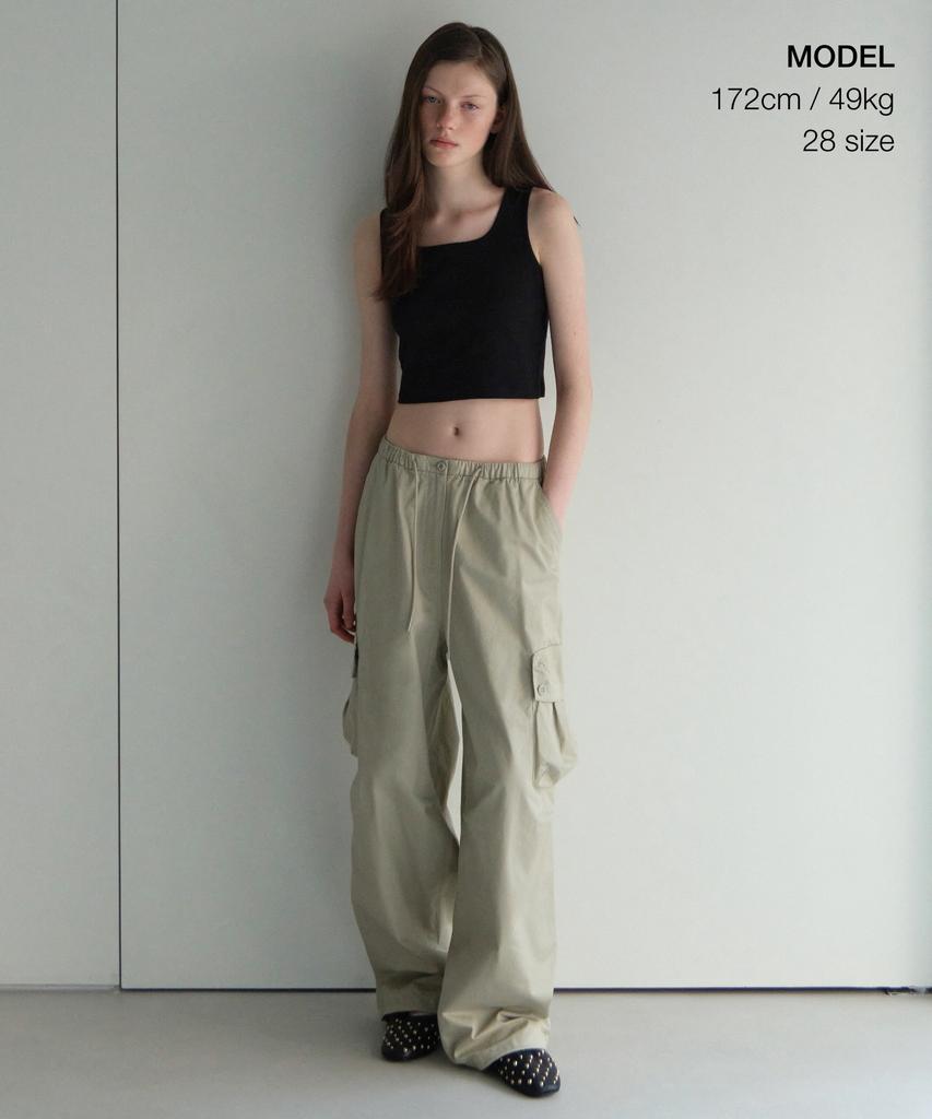 MUSINSA STANDARD WOMAN Women'S Cotton Parachute Cargo Pants [Light Beige]