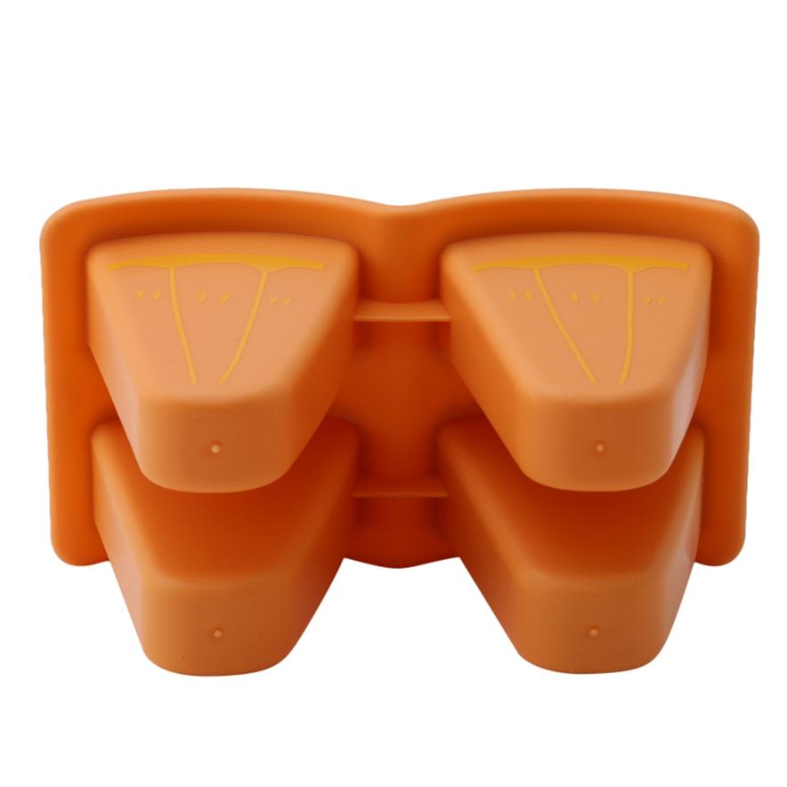 Formă pentru gheață pentru desene animate. Formă pentru gheață cu patru grupuri de fructe