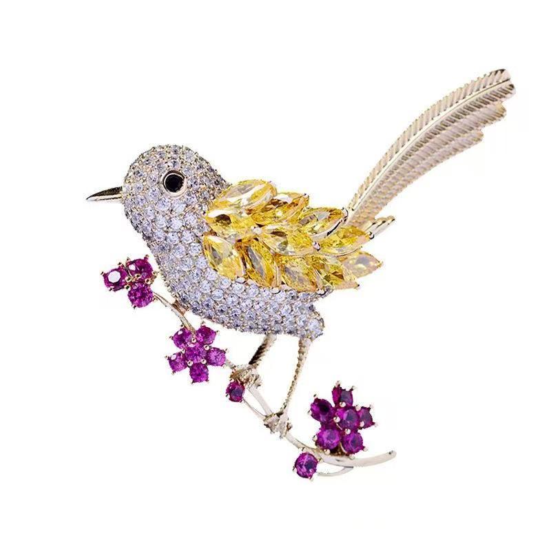 

Fashion Magpie Brooch: Zirconia Pin & Anti-exposure Corsage for Women s Autumn Winter Coats