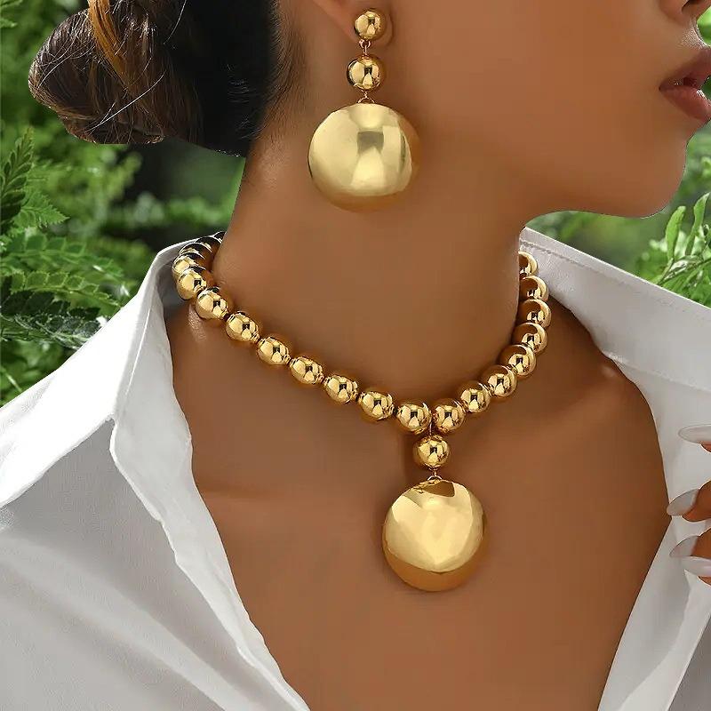 New Accessories Exaggerated Geometric Cyberwind Beads Necklace Jewelry Simple Beaded Neck Chain Choker Female