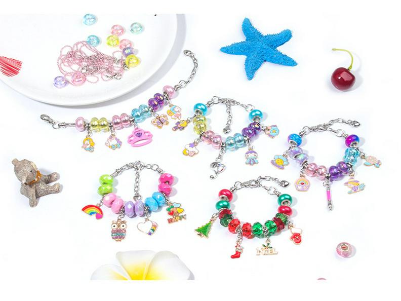 Crystal Beaded DIY Cartoon Christmas Alloy Bracelet Set for Girls - Handmade Jewelry Gift for Women