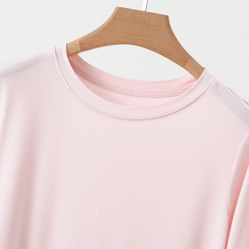 2025 Silk Summer Breathable Women's Slimming Five-Sleeve Round Neck T-Shirt