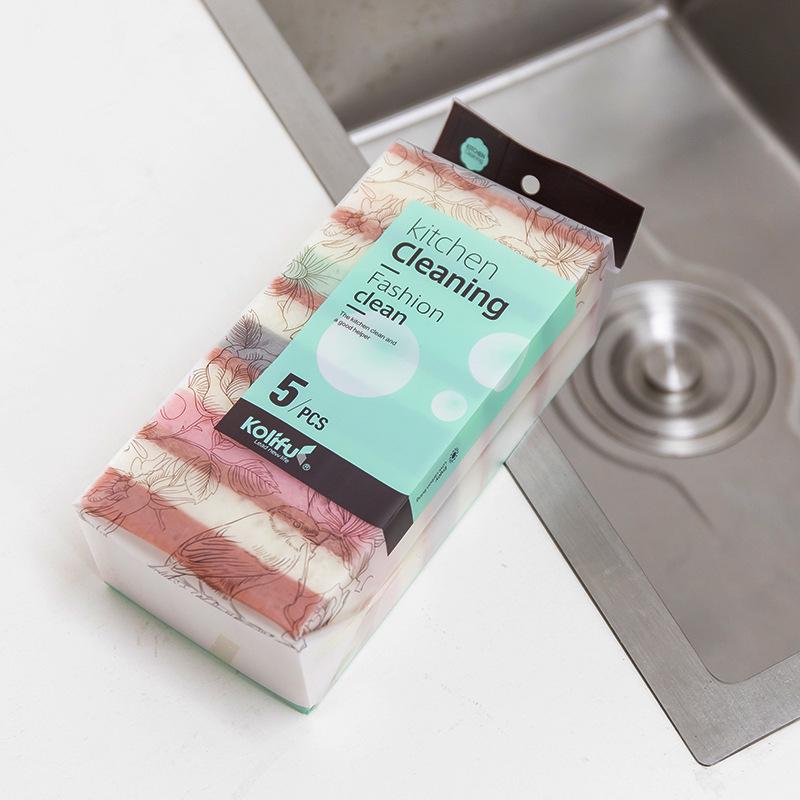 Three-Layer Oil-Repellent Dishwashing Sponge and Scouring Pad