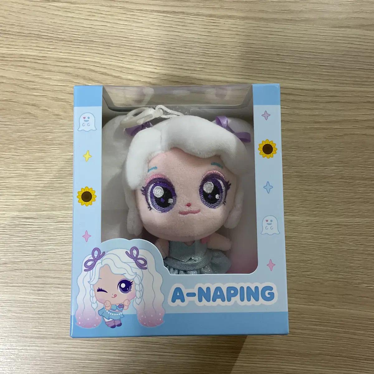 

Hearts To Hearts Aina Tinipping 10 Cm Stone Doll, Unopened Sealed Brand New