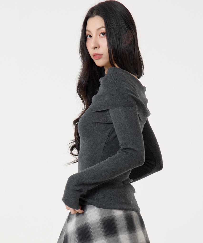 UNKNOWN PLANET Side Tie Off-Shoulder Long Sleeve Knit Top Charcoal