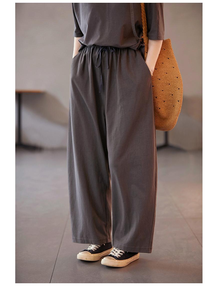 

Carbon Gray Retro Knit Women s Cotton Trousers - Elastic Waist, Slimming Carrot Fit L