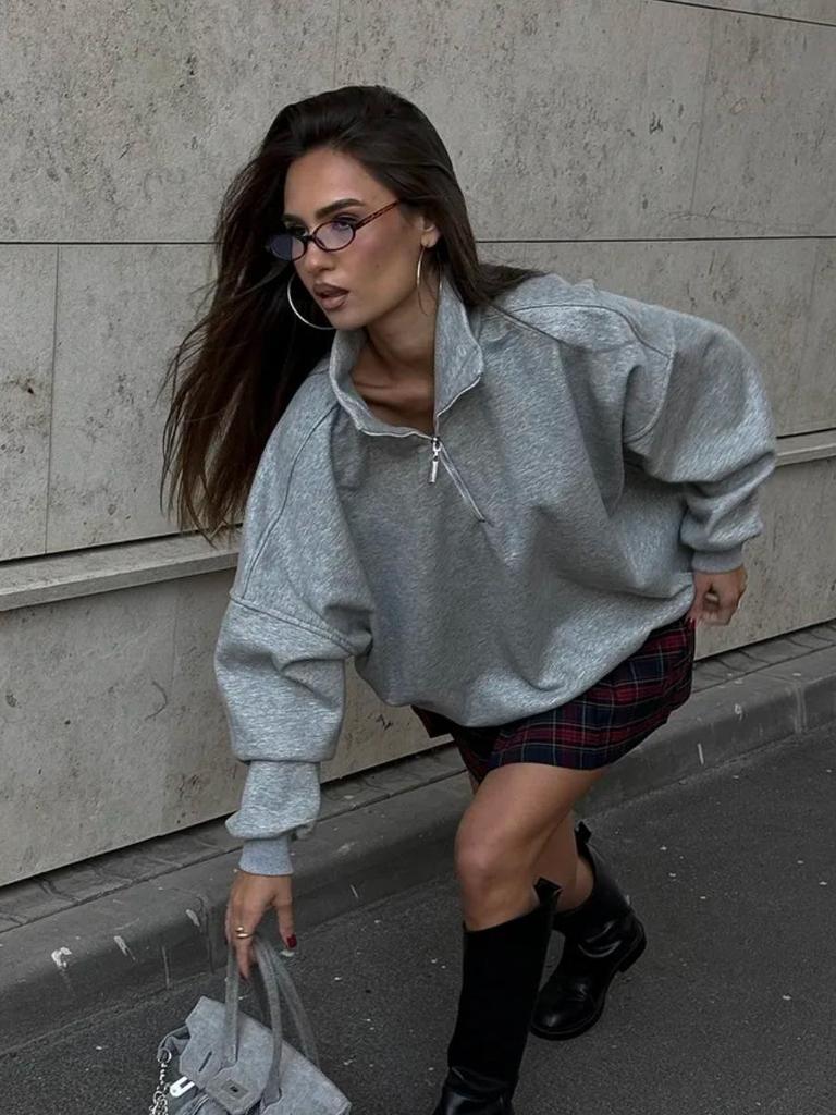 Unisex Retro Half-Zip Stand-Up Collar Hoodie - Trendy Sportswear with Polo Collar