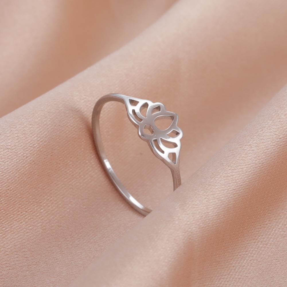 Stainless Steel Lotus Flower Rings for Women Vintage Finger Ring Jewelry Female Wedding Engagement Gift