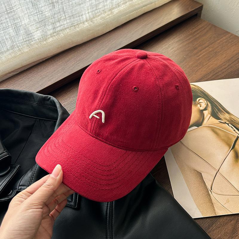 

Простая бейсболка с вышивкой буквы А для женщин в корейском стиле, повседневная и универсальная, с мягким верхом, для пары, показывающей свои лица, с маленькой кепкой-утенком Adjustable